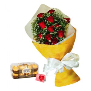 12 Red Roses Standard Bouquet